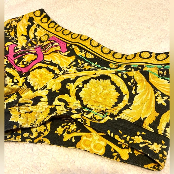 Versace womens shorts Barroco black gold unique vintage and silver loop at front - Picture 4 of 10